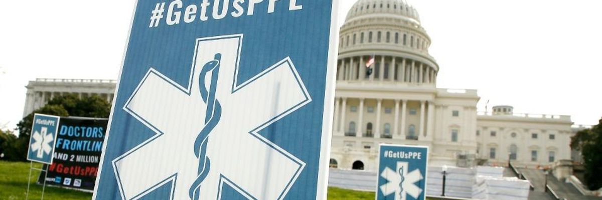 'Criminal Negligence': Trump Officials Ignored Company's Offer to Make 7 Million N95 Masks Per Month in Early Days of Pandemic