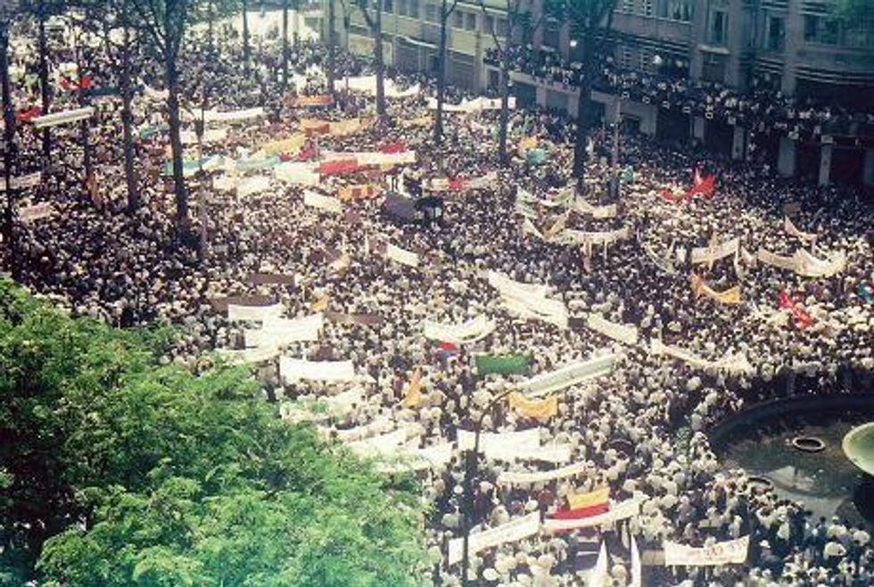 1964 protest in Saigon. Photo: manhhai/Creative Commons. CC BY 2.0.
