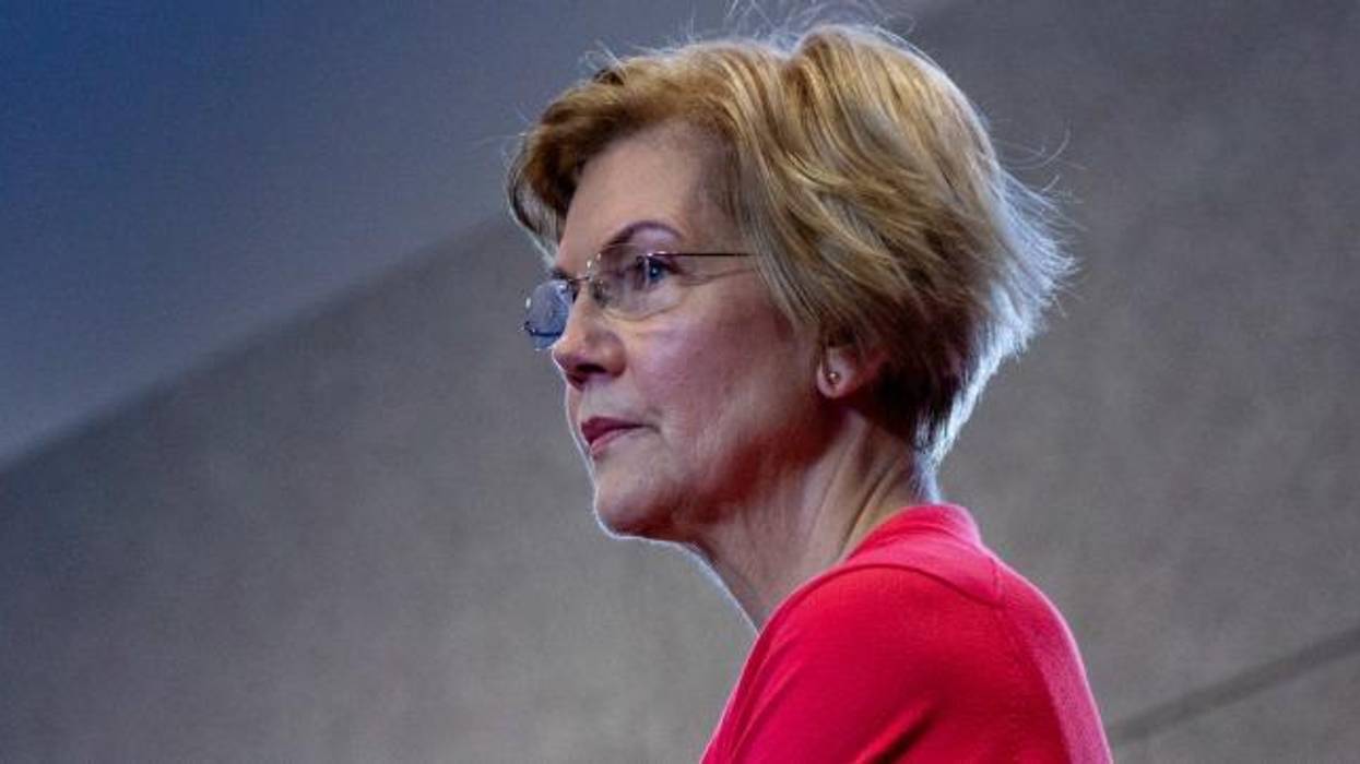 Elizabeth Warren Praised for Plan to Break Up Tech Giants