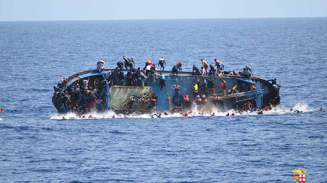 500 migrants saved by Italian Navy in Mediterranean sea