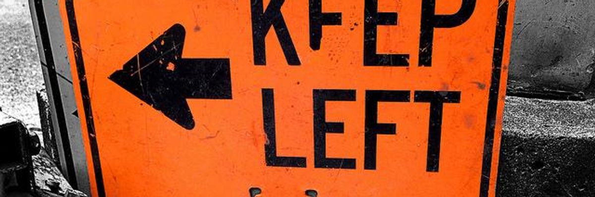 Why "Centrists" Will Sink the Democrats, If They Haven't Already