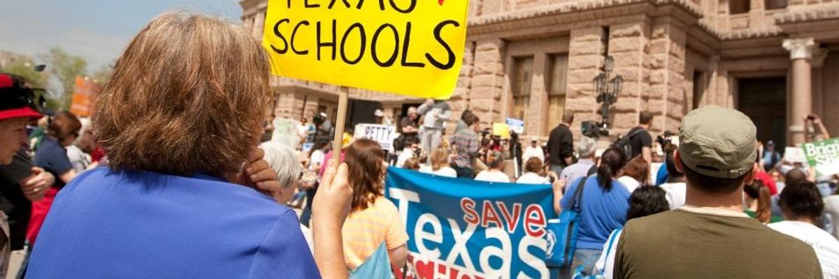 Texas: Senate Leaders Lay Out Plan to Destroy Public Education