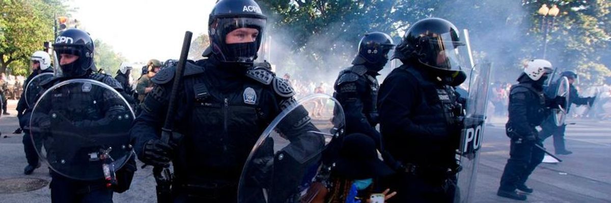 'White Privilege on Steroids': Ire After Pro-Trump Mob Gets Red Carpet Compared to Black Lives Matter