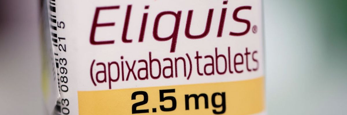 A bottle of Eliquis 2.5 mg tablets.