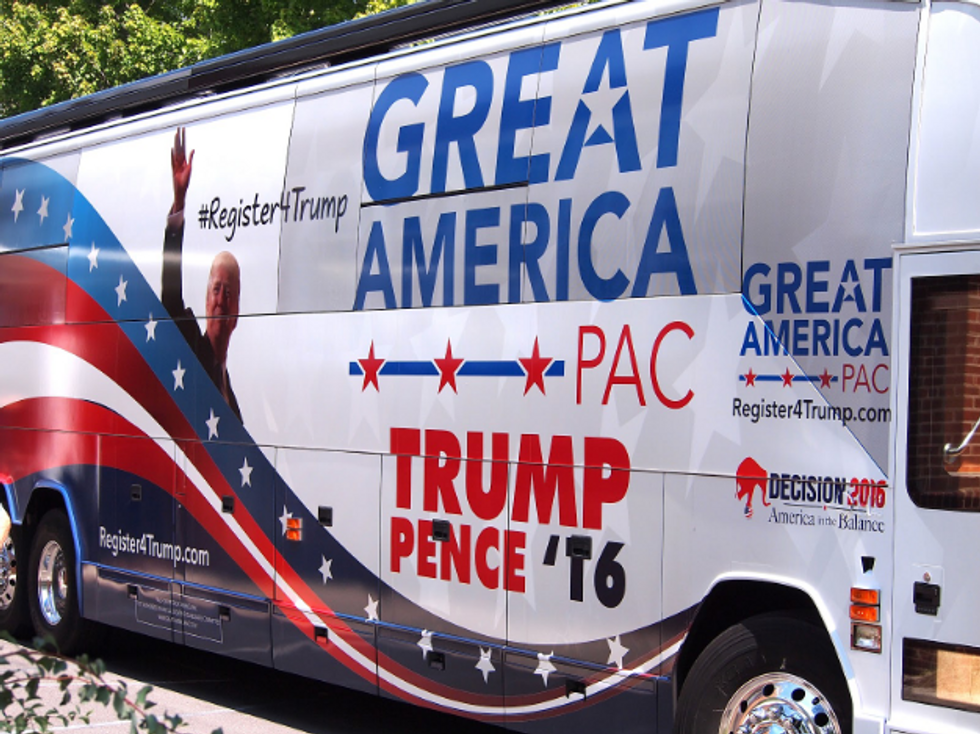 A bus campaign organised by the Great America PAC, which spent $26 million campaigning for Donald Trump's election in 2016. | Mark Mathosian (CC BY-NC-SA 2.0).