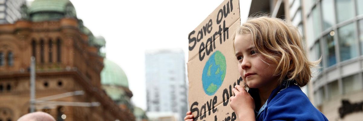 Aussie Youth Target PM Morrison at Climate Strikes Because 'He Only Serves the Fossil Fuels Industry'