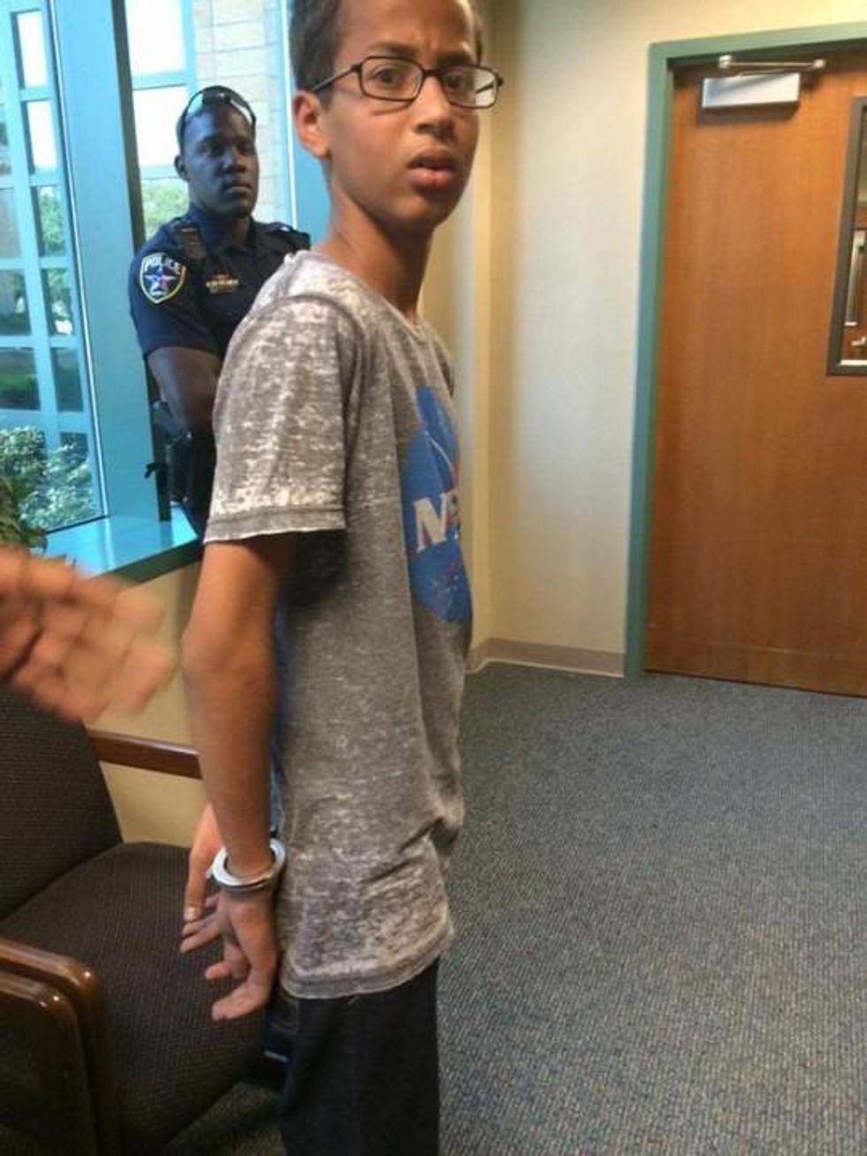 A clearly shocked Ahmed Mohamed. (Photo: Anil Dash/Twitter)