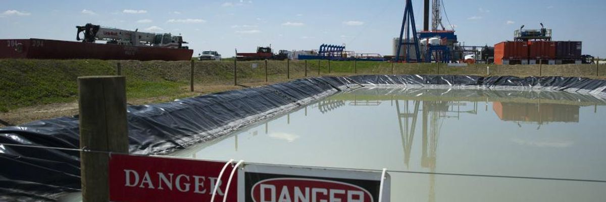 A Consol Energy Horizontal Gas Drilling Rig explores the Marcellus Shale outside Waynesburg, Pennsylvania