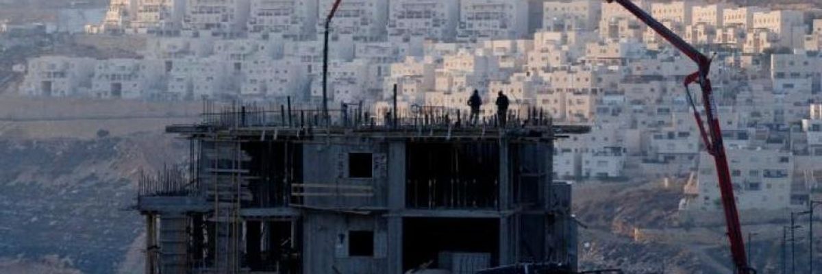 Despite Pressure From Trump, UN Votes to Demand End to Israeli Settlements