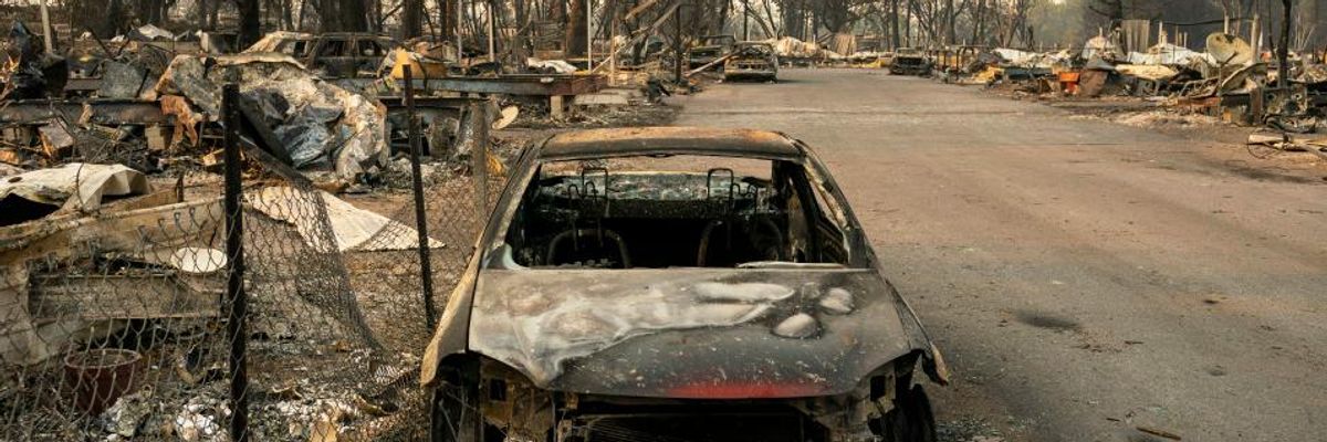 As Fires Engulf West, Democrats Not Running on Trump Climate Failures Accused of 'Political Malpractice'