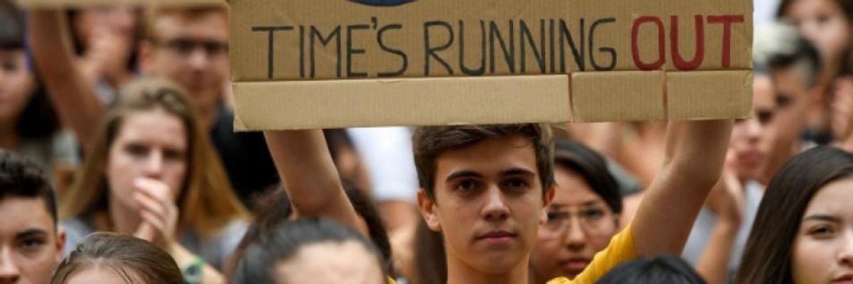 Bolstering Case for Transformational Green Recovery, New Study Finds Lockdown Emissions Had 'Negligible' Effect on Climate Crisis