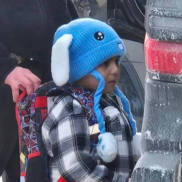 'Absolutely Vile': ICE Snatches Young Kids From Minnesota Schools, Sends Them to Texas