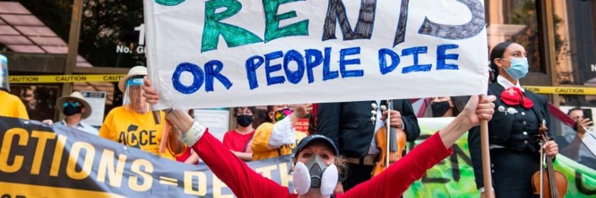 'The CDC Must Appeal Immediately': Trump-Appointed Judge Strikes Down Pandemic Eviction Moratorium