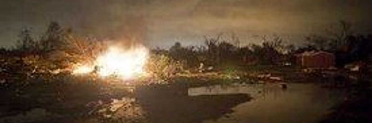 Extreme Weather Hits US in Night of Tornadoes