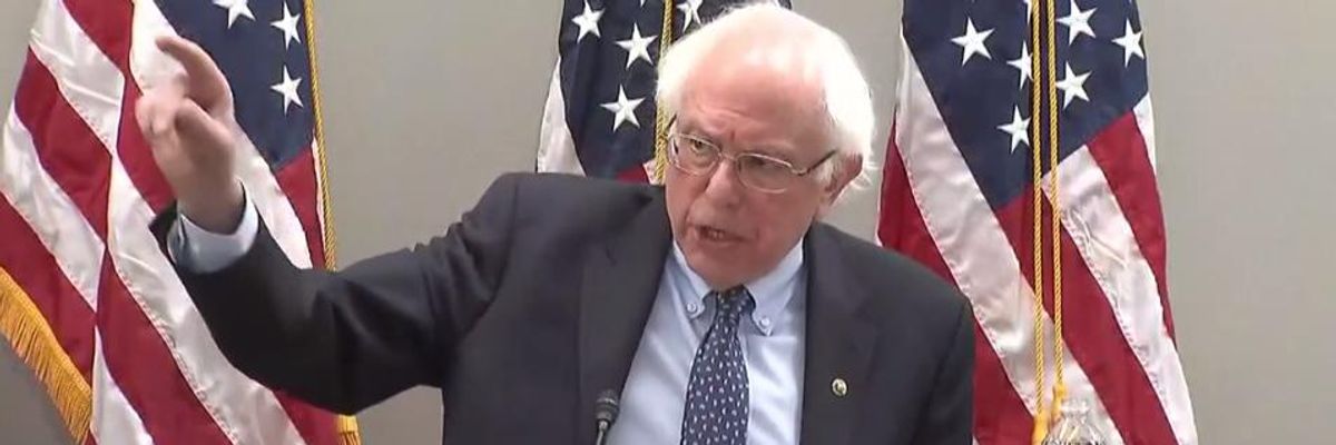 To Ensure Dignity for 'Most Vulnerable' Among Us, Bernie Sanders Introduces Bill to Expand Social Security