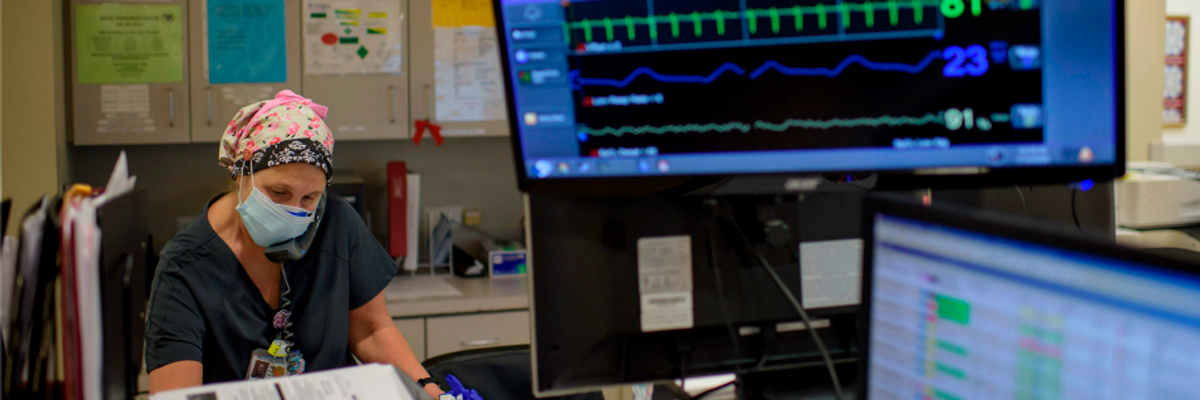 'Dangerous' and 'Horrible': Lawmakers Demand Answers After Trump Upends CDC's Covid-19 Reporting System