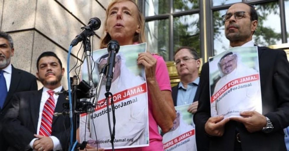 A 'Justice for Jamal' demonstration outside the headquarters of the Washington Post. (Photo: Anadolu/Getty)