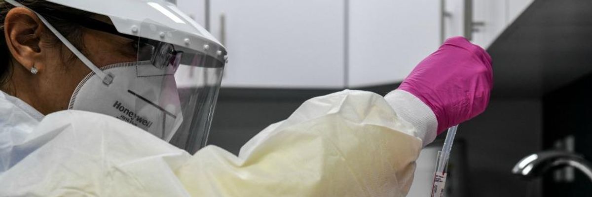 'This Is What It Has Come To': Amid Fears of Politicization at FDA, Big Pharma Pledge to 'Stand With Science' Is Met With Skepticism