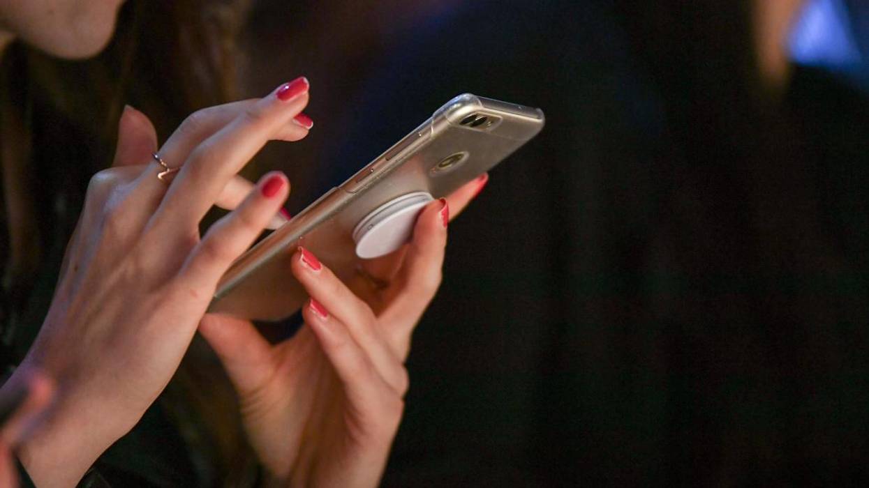 Wireless Companies Lobby to Weaken Bill That Would Protect Domestic Abuse Survivors From Threats