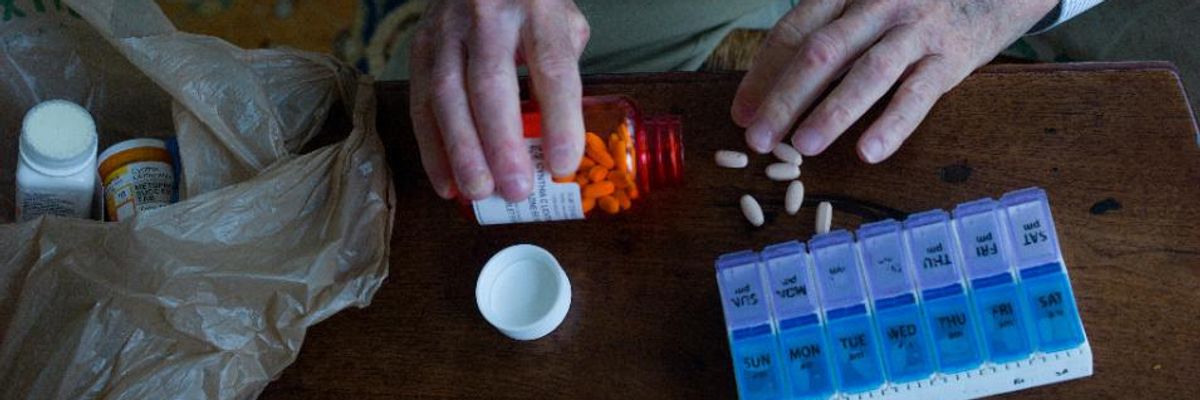 'No Reason for This--Other Than Greed,' Says Sanders as GAO Shows Medicare Pays Twice as Much as VA for Same Drugs