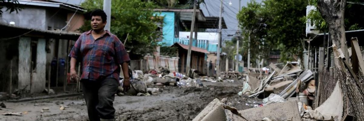 'Unreal & Heartbreaking': Experts Highlight Climate Crisis Connection as Category 5 Hurricane Iota Barrels Toward Central America