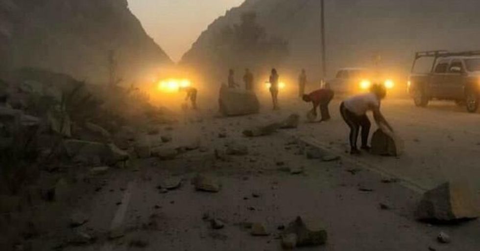 A massive earthquake that struck Southern California Friday night damaged regional infrastructure, including roads. (Photo: CHP Bakersfield/Twitter)