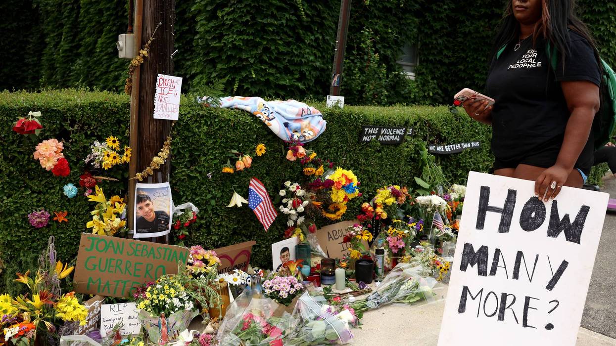 A memorial for Joan Sebastian Guerrero