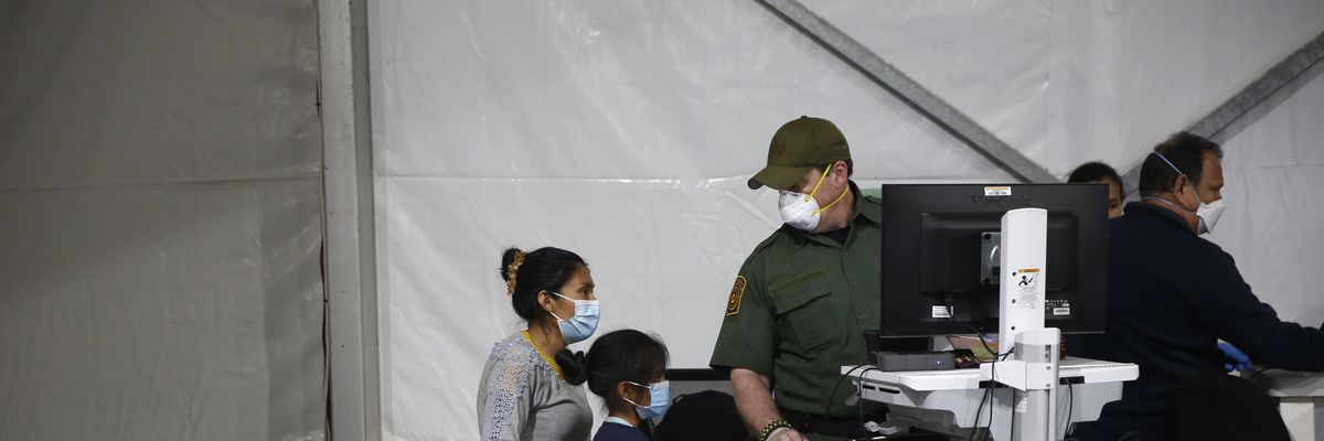 A migrant and her daughter