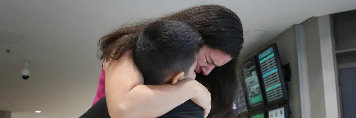 Viral Tweet Helps Fuel 5.8 Million Frequent Flyer Mile Donations to Families Separated by Trump