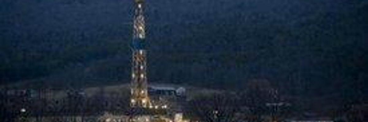 Fracking Poisoning Families at Alarming Rate: Report