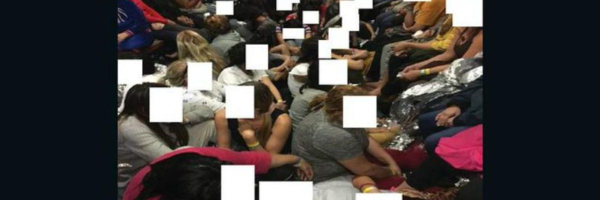 'Beyond Barbaric': Internal Govt Report Reveals Migrants Forced to Stand on Toilets for Breathing Space at Overcrowded US Detention Center