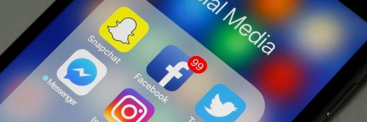 To Save Independent Journalism, 'Ambitious' Proposal Urges Tax on Tech Giants That Helped Destroy News Industry