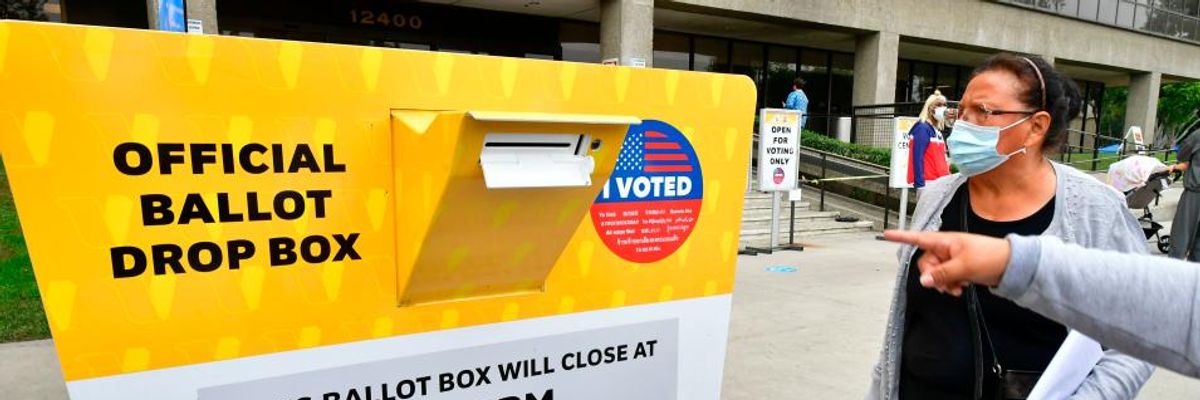 'Drop It Off. Drop It Off. Drop It Off': USPS Deadline to Mail Ballots Is Today, But Voters Urged Not to Rely on DeJoy-Led Postal Service