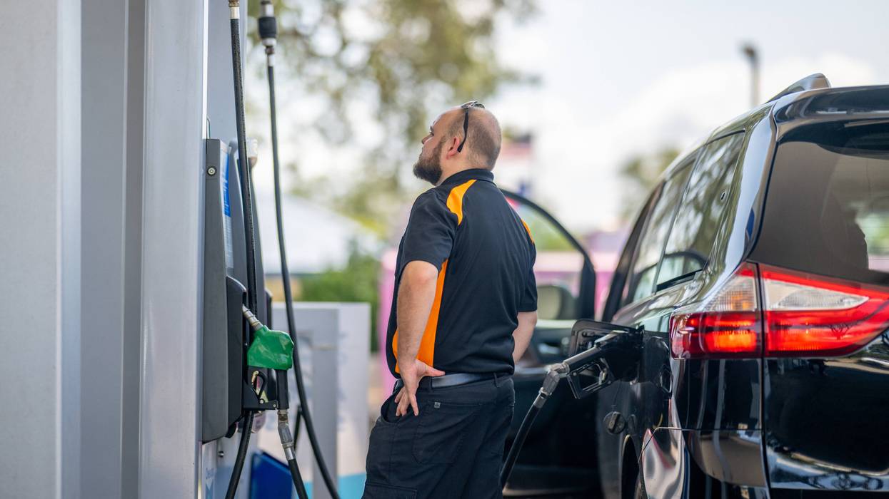 Trump Hammered Over Iran War That Drove Gas Prices Above $4 Per Gallon Every Day in August for First Time Ever