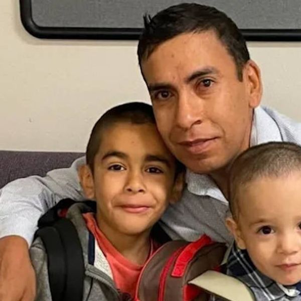 Human Rights Watch Demands Probe of Fatal ICE Shooting Near Chicago as Video Undermines DHS Claims