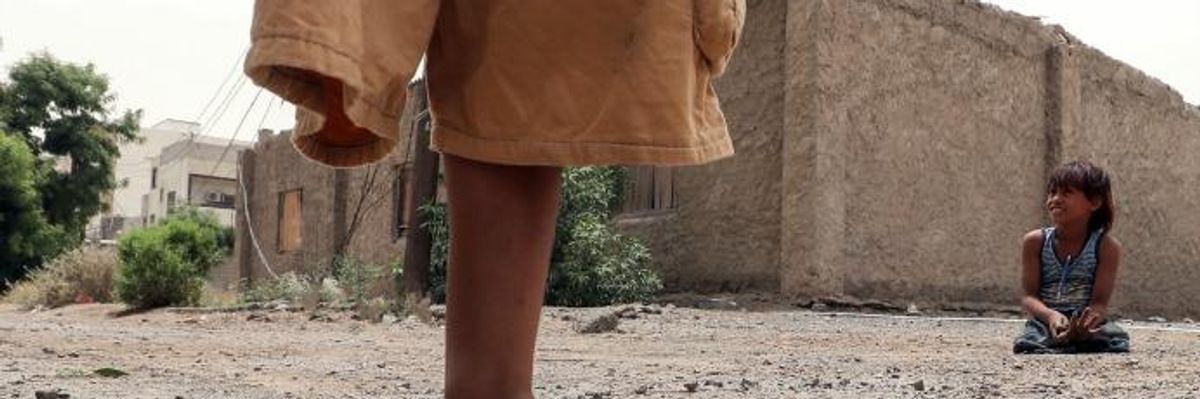 Bringing Back 'Archaic and Gruesome Weapons,' Trump Reverses US Restrictions on Landmines