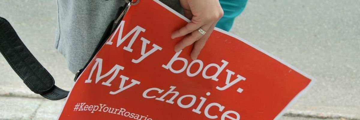 'A Very Scary Case': Placing Rights of Woman Last, Alabama Judge Allows Boyfriend to Sue Abortion Clinic With Fetus as Co-Plaintiff