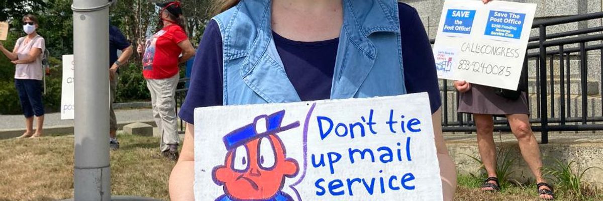 Postal Workers Union Organizes Nationwide Rallies Pressuring Congress to #SaveThePostOffice