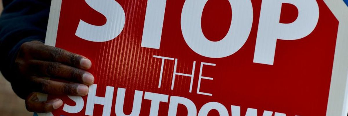 Warnings of 'Tipping Point' in Trump Shutdown as Airport Staff Shortages Cause Major Flight Delays