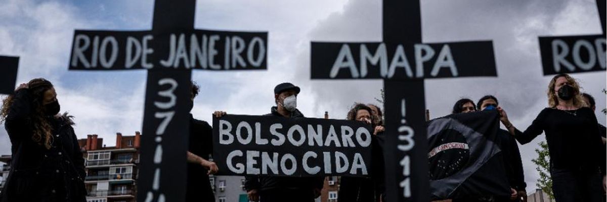 Bolsonaro a 'Threat to the Planet,' Says Lula as Brazil's Daily Covid Death Toll Hits All-Time High