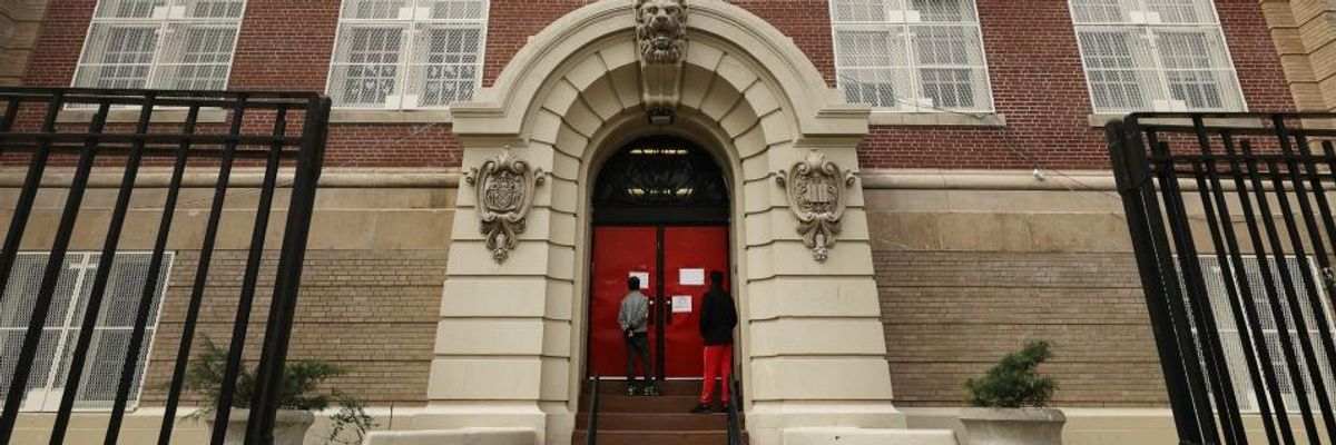 'A Dangerous Idea': Public School Advocates Denounce Cuomo-Gates Plan Seizing on Pandemic to 'Reimagine' New York's Education System