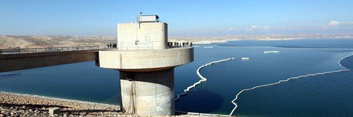 Iraq's Biggest Dam Facing 'Serious and Unprecedented Risk of Catastrophic Failure'