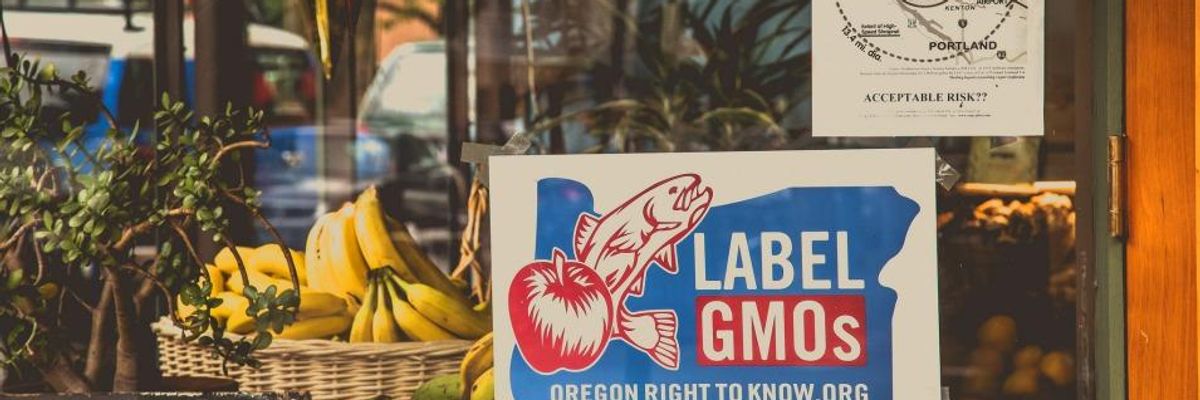Right-to-Know Fight Heats Up as Pro-GMO DARK Act Advances