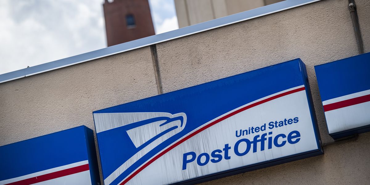 Postal Workers Unions Ready to ‘Fight Like Hell’ Against Trump-Musk Attack on USPS | Common Dreams Postal Workers Unions Ready to ‘Fight Like Hell’ Against Trump-Musk Attack on USPS | Common Dreams