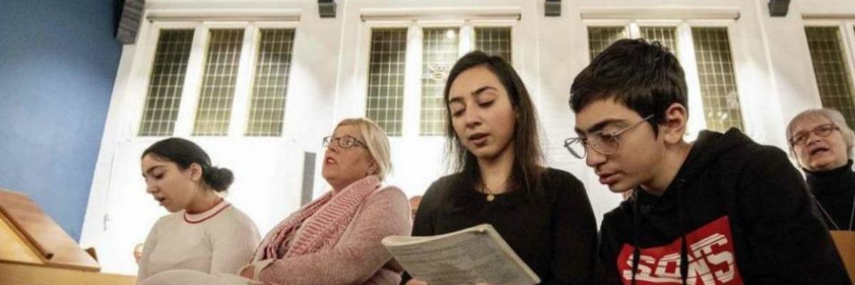 To Protect Asylum-Seeking Family From Deportation, Dutch Church Holds Round-the-Clock Services for 900 Hours and Counting