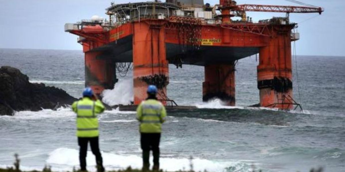 Grounded 17,000-Ton Oil Rig Leaking Diesel Near Rare North Sea Habitat ...