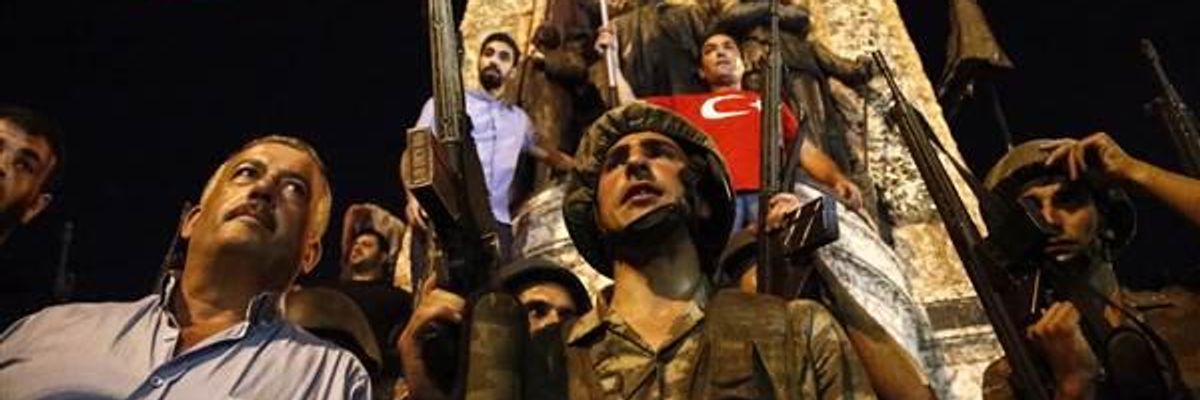 As Democracy Dwindles in Wake of Turkey Coup, Leftists Critique West's Hypocrisy