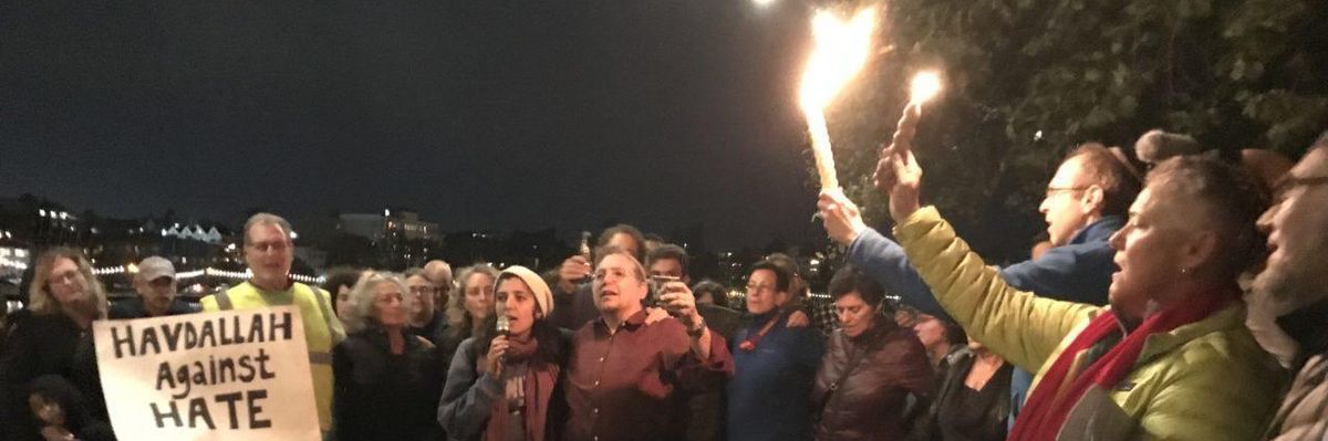 Solidarity After the Massacre of Jews in Pittsburgh... and How Best to Defend Ourselves