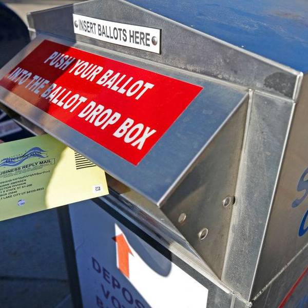 Democrats File Sweeping Lawsuit to Stop 'Unlawful' Trump Attack on Mail-In Voting