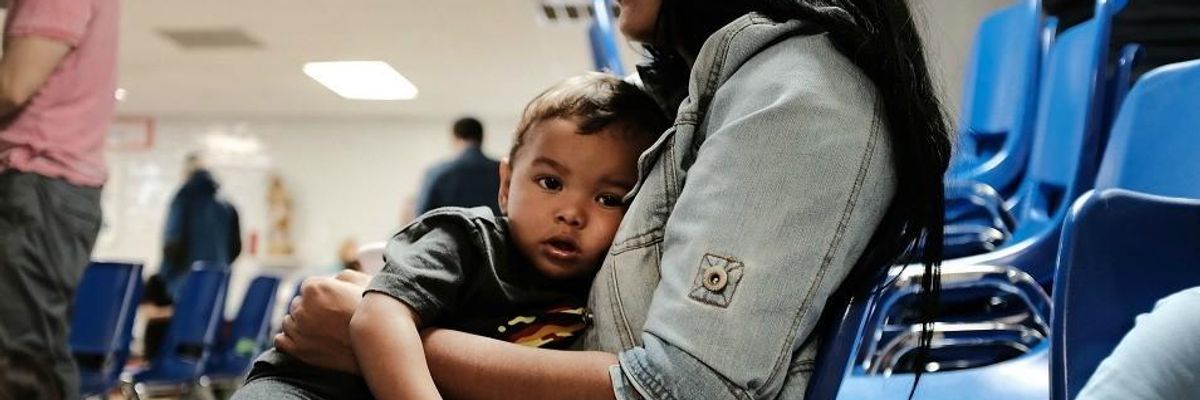 'Cruel Beyond Imagination': Trump Reportedly Set to Unveil Plan to Detain Immigrant Families Indefinitely